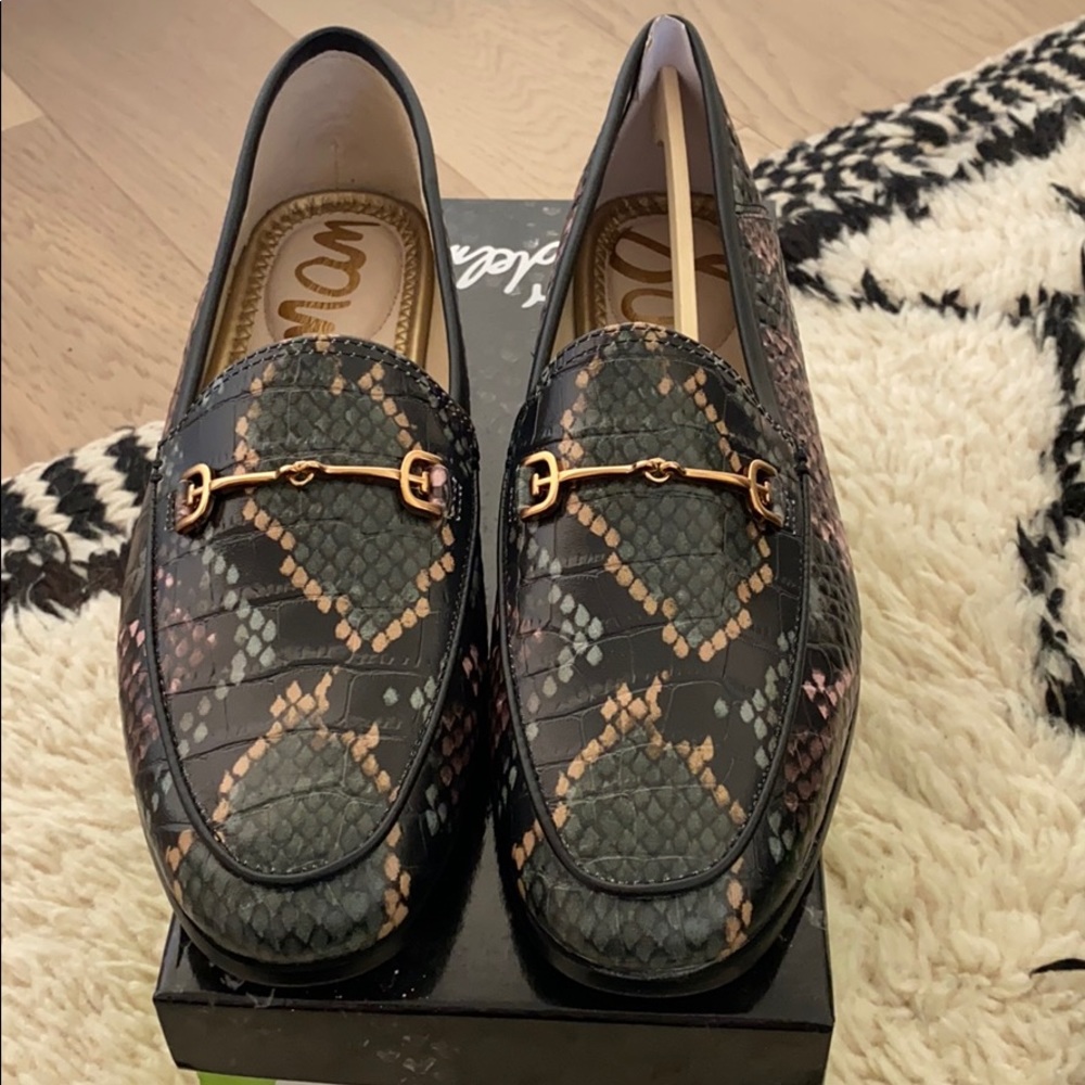Sam Edelman brand new Loraine snake loafer